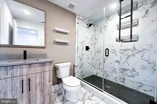 1316 N Front St, Philadelphia, PA 19122 - Photo 10