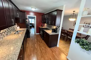 2702 E Country Club Rd, Philadelphia, PA 19131 - Photo 18