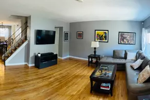 2702 E Country Club Rd, Philadelphia, PA 19131 - Photo 8