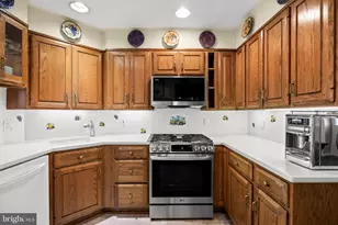 154 Laurie Ln, Philadelphia, PA 19115 - Photo 16