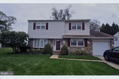 154 Laurie Lane, Philadelphia, PA 19115 - Photo 1