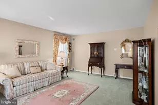 154 Laurie Ln, Philadelphia, PA 19115 - Photo 8