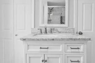 719 N Uber St, Philadelphia, PA 19130 - Photo 12