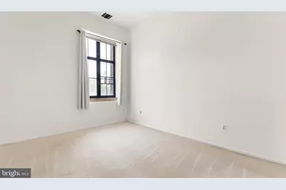 1601 Spring Garden Street #M108, Philadelphia, PA 19130 - Photo 12