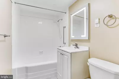 2401 Pennsylvania Avenue #7B26, Philadelphia, PA 19130 - Photo 14