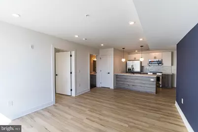629 W Girard Avenue #401, Philadelphia, PA 19123 - Photo 6