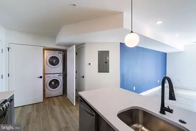 629 W Girard Avenue #401, Philadelphia, PA 19123 - Photo 8