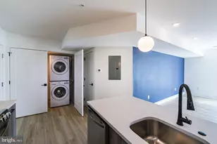 629 W Girard Ave, Philadelphia, PA 19123 - Photo 8
