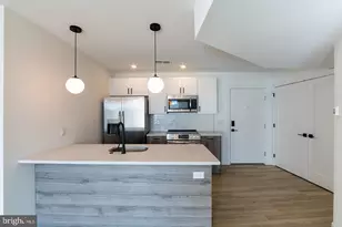 629 W Girard Ave, Philadelphia, PA 19123 - Photo 4