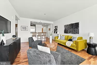 440 S Broad Street #1604, Philadelphia, PA 19146 - Photo 6