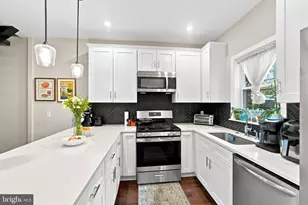 1831 Reed St, Philadelphia, PA 19146 - Photo 6