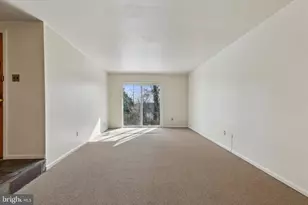 320 Hermit St, Philadelphia, PA 19128 - Photo 4