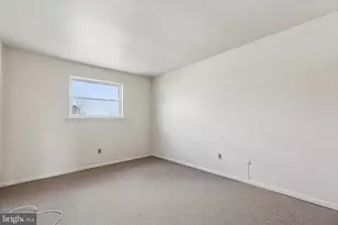 320 Hermit St, Philadelphia, PA 19128 - Photo 14
