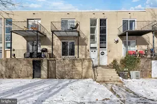 320 Hermit St, Philadelphia, PA 19128 - Photo 1