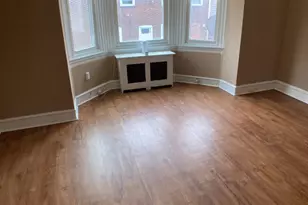 703 W Annsbury St, Philadelphia, PA 19140 - Photo 4