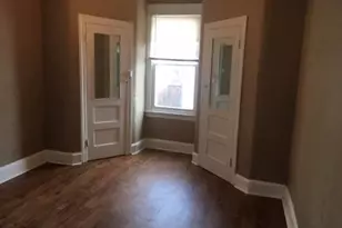 703 W Annsbury St, Philadelphia, PA 19140 - Photo 2