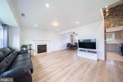 9947 Montour Street, Philadelphia, PA 19115 - Photo 10