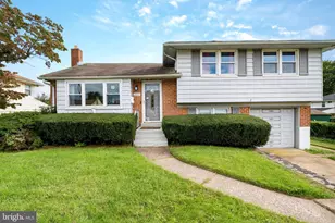 9947 Montour St, Philadelphia, PA 19115 - Photo 2