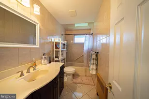 9947 Montour St, Philadelphia, PA 19115 - Photo 18