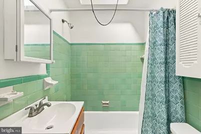 2018 E Cheltenham Avenue, Philadelphia, PA 19124 - Photo 14