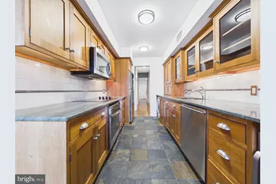 1108 Spruce St Street #3, Philadelphia, PA 19107 - Photo 18
