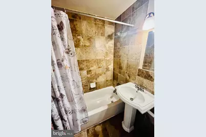 205 Devereaux Avenue, Philadelphia, PA 19111 - Photo 6