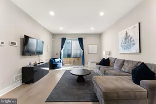 819 N Uber St, Philadelphia, PA 19130 - Photo 10