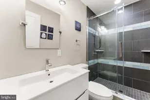 819 N Uber St, Philadelphia, PA 19130 - Photo 22