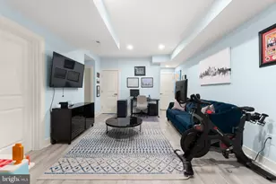 819 N Uber St, Philadelphia, PA 19130 - Photo 18