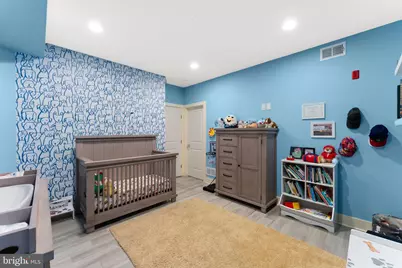 819 N Uber Street #2, Philadelphia, PA 19130 - Photo 22