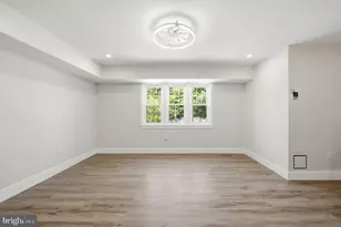 861 N 7th St, Philadelphia, PA 19123 - Photo 6