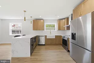 861 N 7th St, Philadelphia, PA 19123 - Photo 8
