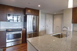 2200 Benjamin Franklin Pkwy, Philadelphia, PA 19130 - Photo 22