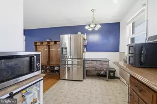 9961 Alicia St, Philadelphia, PA 19115 - Photo 10