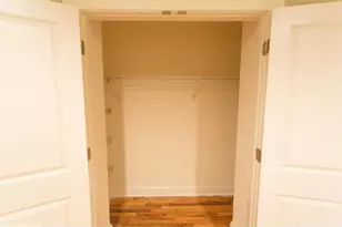 924 Pine St, Philadelphia, PA 19107 - Photo 4