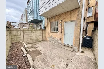 2113 S 15th Street, Philadelphia, PA 19145 - Photo 30