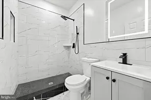 2334 N 17th St, Philadelphia, PA 19132 - Photo 8