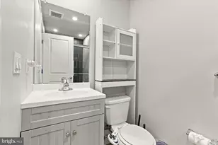 2639 Titan St, Philadelphia, PA 19146 - Photo 12