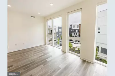 1660 Germantown Avenue #420B, Philadelphia, PA 19122 - Photo 4