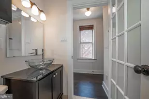 329 S 12th St, Philadelphia, PA 19107 - Photo 12