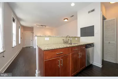 329 S 12th Street #301, Philadelphia, PA 19107 - Photo 8
