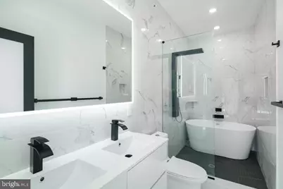 930 N 2nd Street, Philadelphia, PA 19123 - Photo 2