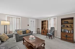 527 Overlook Rd, Philadelphia, PA 19128 - Photo 6