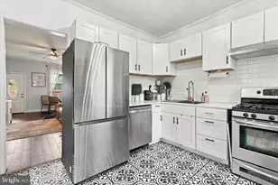 6112 Gillespie St, Philadelphia, PA 19135 - Photo 8
