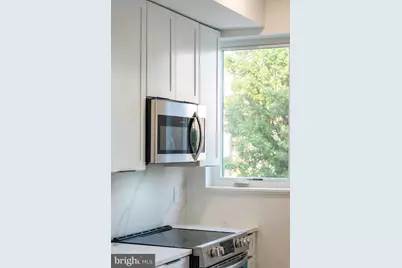 1522 N 8th Street #1, Philadelphia, PA 19122 - Photo 2