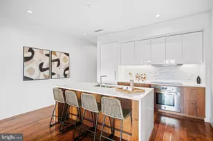 2301 Bainbridge St, Philadelphia, PA 19146 - Photo 10