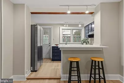 782 N Bucknell Street N, Philadelphia, PA 19130 - Photo 8