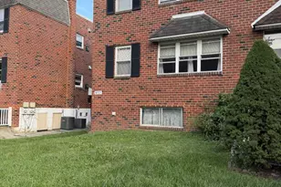 9777 Hilspach St, Philadelphia, PA 19115 - Photo 6