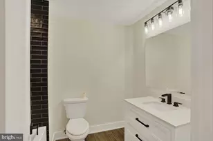 2621 Reed St, Philadelphia, PA 19146 - Photo 20