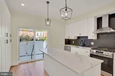 2621 Reed Street, Philadelphia, PA 19146 - Photo 4